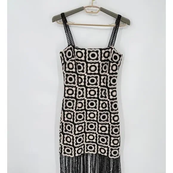 SAYLOR Black and White Mini Dress - Picture 4 of 10